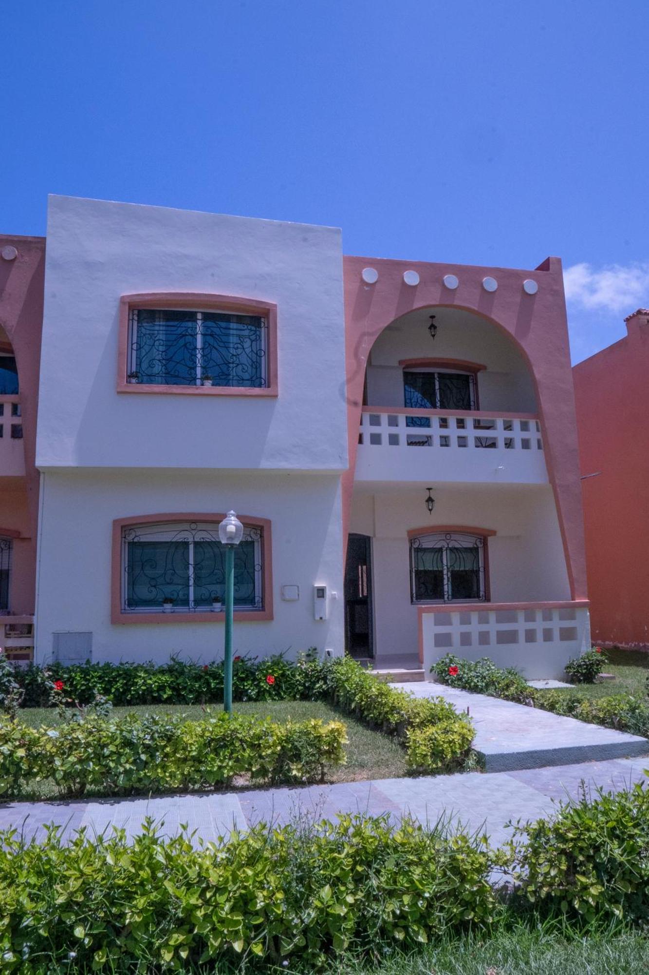 Duplex La Roseraie A 2Min De La Plage 2 Piscines Sidi Bouzid Buitenkant foto